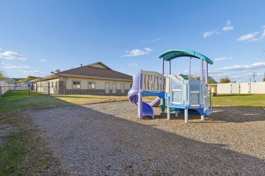 More Photos Of 250 Quarry Rd, River Falls Daycare Center For Sale