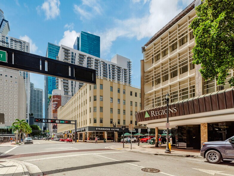 More Photos Of 235 SE 1st St, Miami Office For Sale