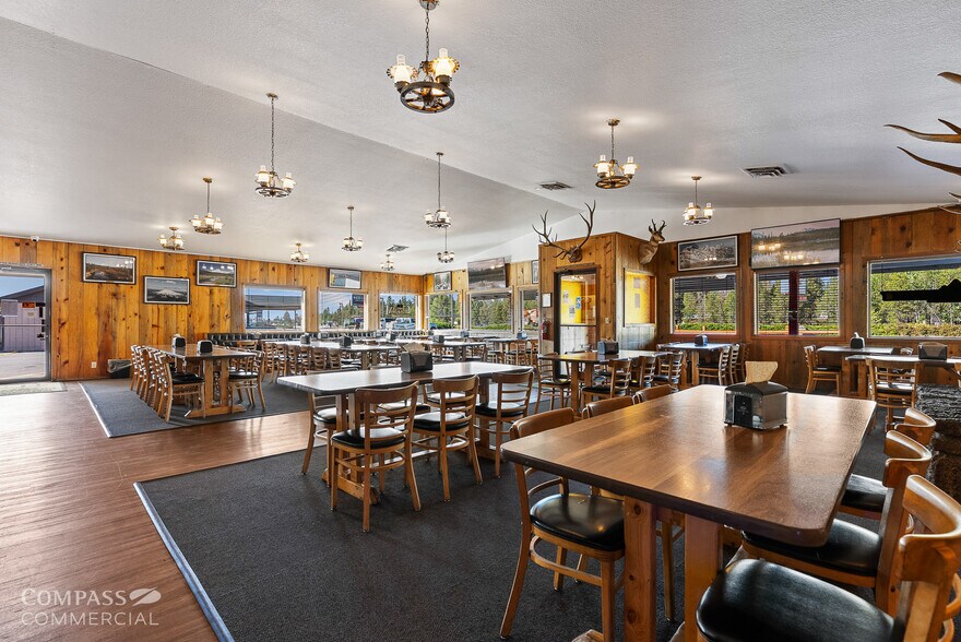 More Photos Of 52574 Highway 97, La Pine Restaurant For Sale