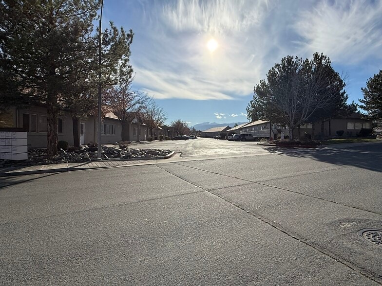 More Photos Of 2225 Green Vista Blvd, Sparks Office For Sale