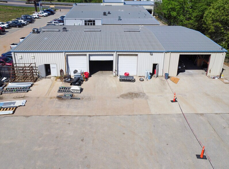 More Photos Of 2850 S Southwest Loop 323, Tyler Distribution For Sale