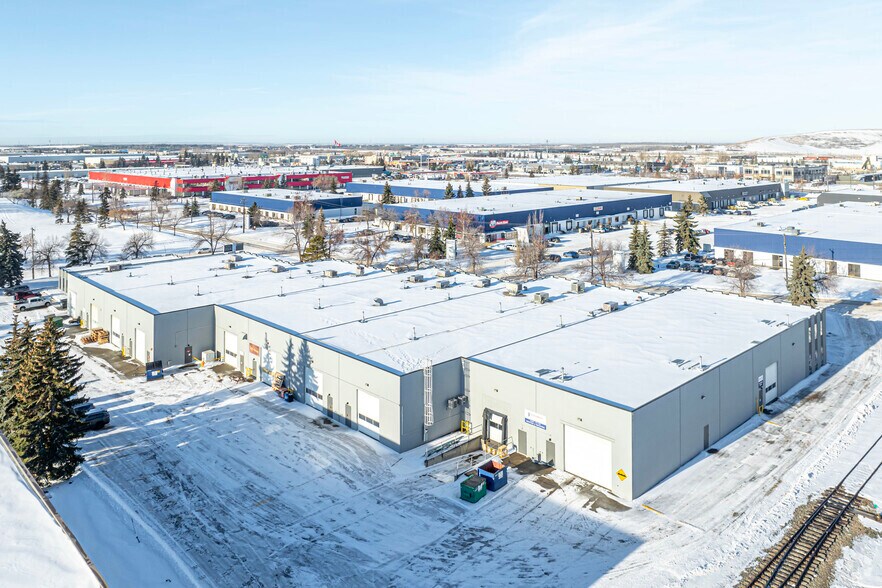 More Photos Of 16403-16455 117 Av NW, Edmonton Manufacturing For Lease