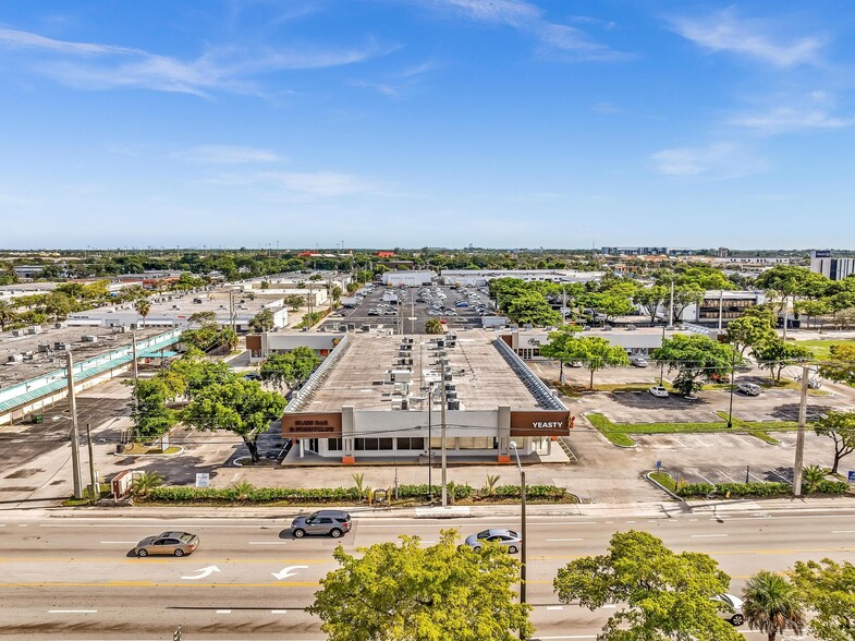 Primary Photo Of 3908 NW 19th St, Lauderhill Storefront For Sale