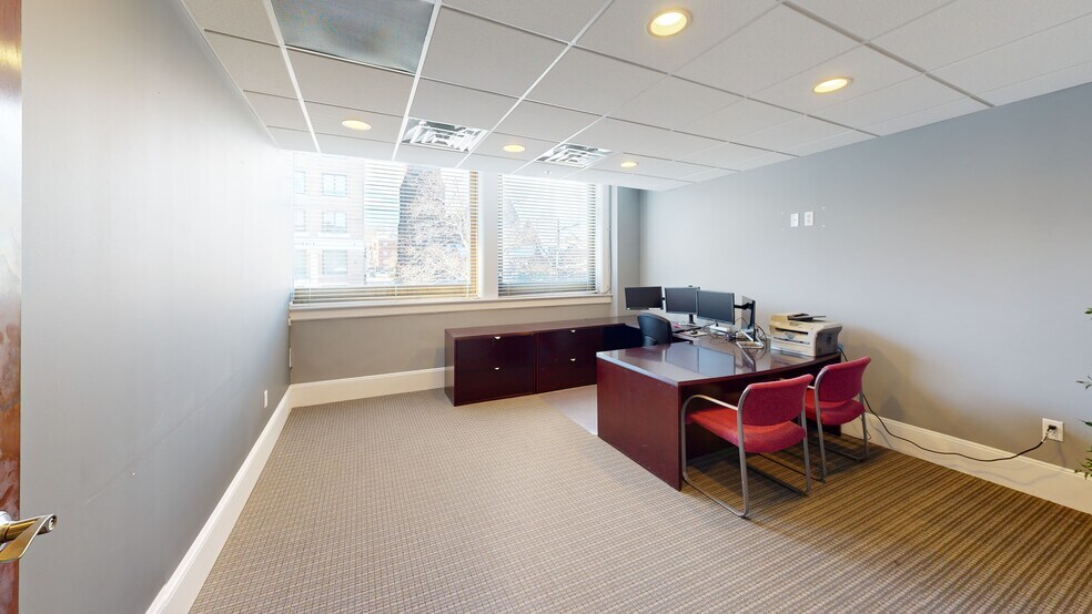 Primary Photo Of 366-386 Main St, Middletown Office For Lease