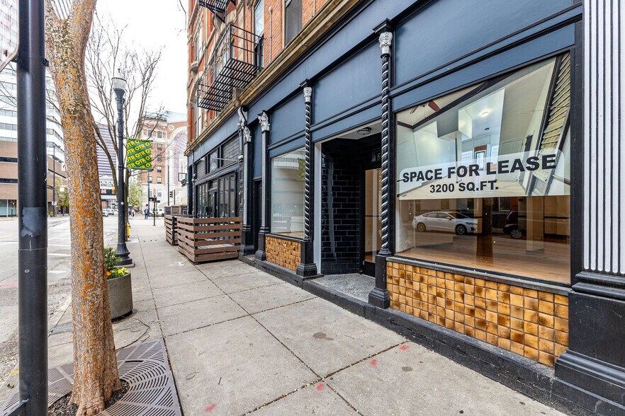 More Photos Of 1107-1111 Vine St, Cincinnati Storefront Retail Residential For Lease