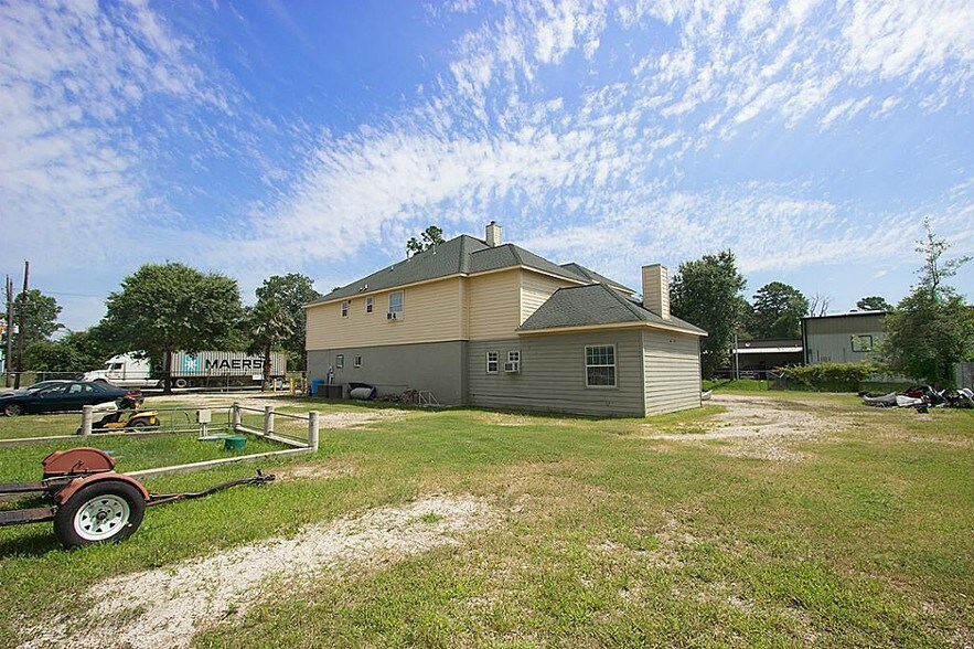 More Photos Of 4406 Theiss Rd, Humble Flex For Lease