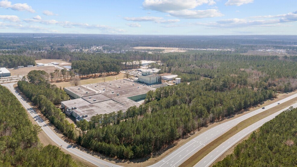 More Photos Of 197 Bosch Blvd, New Bern Warehouse For Lease