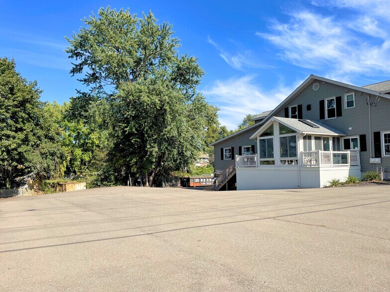 More Photos Of 735 Main St, Johnson City Storefront Retail Residential For Sale