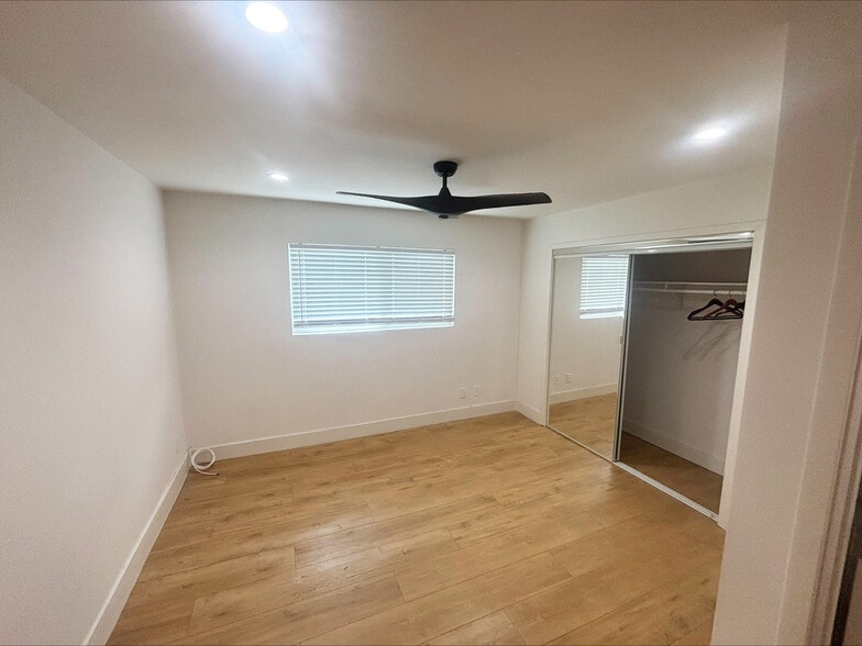 More Photos Of 2626 Cloverfield Blvd, Santa Monica Apartments For Sale