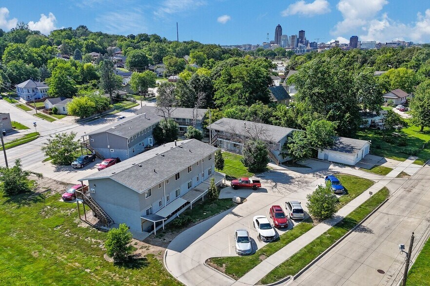 Primary Photo Of 2127 Indianola Ave, Des Moines Apartments For Sale
