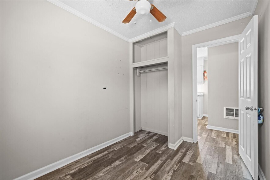 More Photos Of 3950 S Dixie Rd, Dalton Apartments For Sale