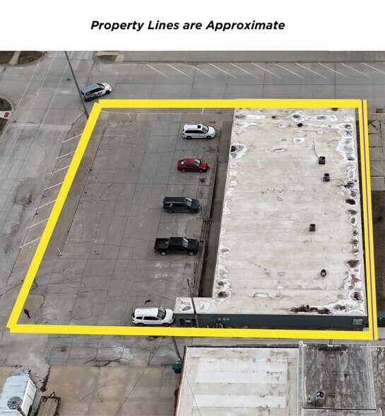 More Photos Of 115 E Washington, Winterset Office For Sale