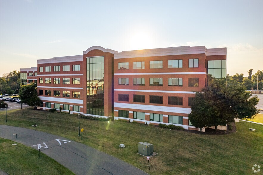 More Photos Of 4692 Millennium Dr, Belcamp Unknown For Lease