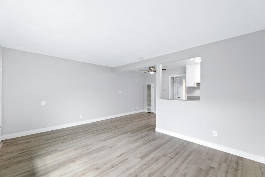 More Photos Of 1495 Peterson Ave, Long Beach Apartments For Sale