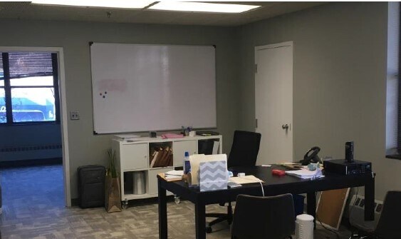 More Photos Of 1 Carding Ln, Johnston Manufacturing For Lease