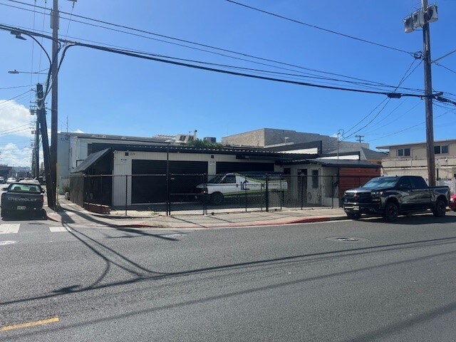 Primary Photo Of 279 Puuhale Rd, Honolulu Warehouse For Lease