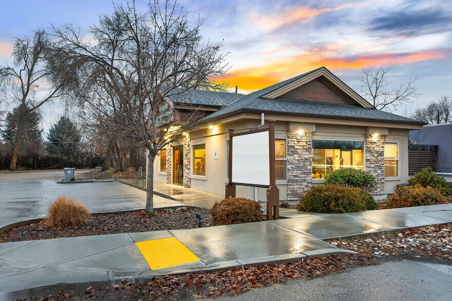 More Photos Of 4029 W State St, Boise Office For Sale