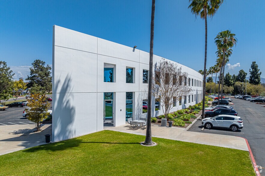 More Photos Of 2300 Boswell Rd, Chula Vista Office For Lease