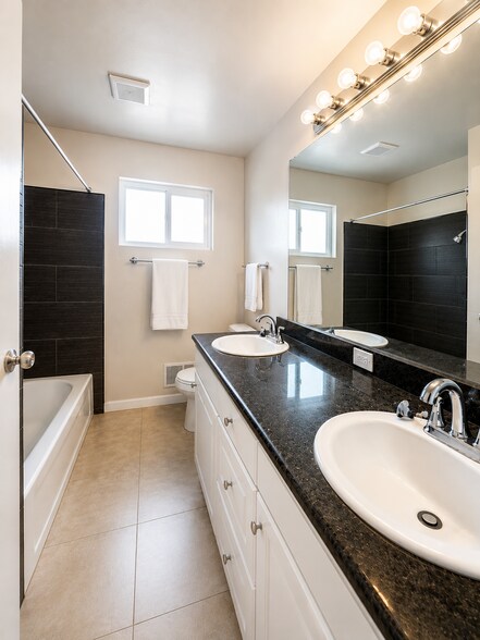 More Photos Of 6679 Sabado Tarde Rd, Goleta Multifamily For Sale