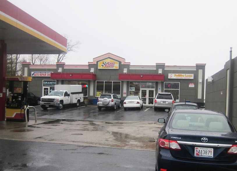 More Photos Of 9871 Main St, Damascus Convenience Store For Lease