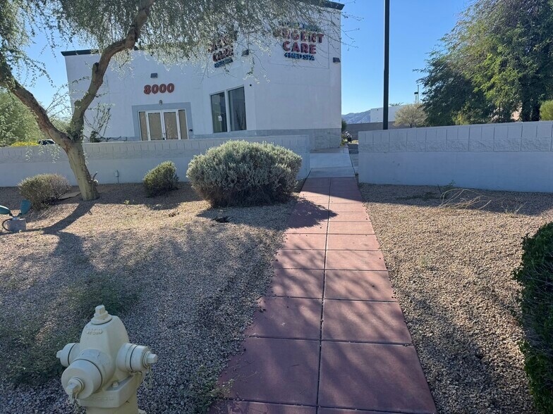 More Photos Of 1361 N Alma School Rd, Chandler Restaurant For Lease