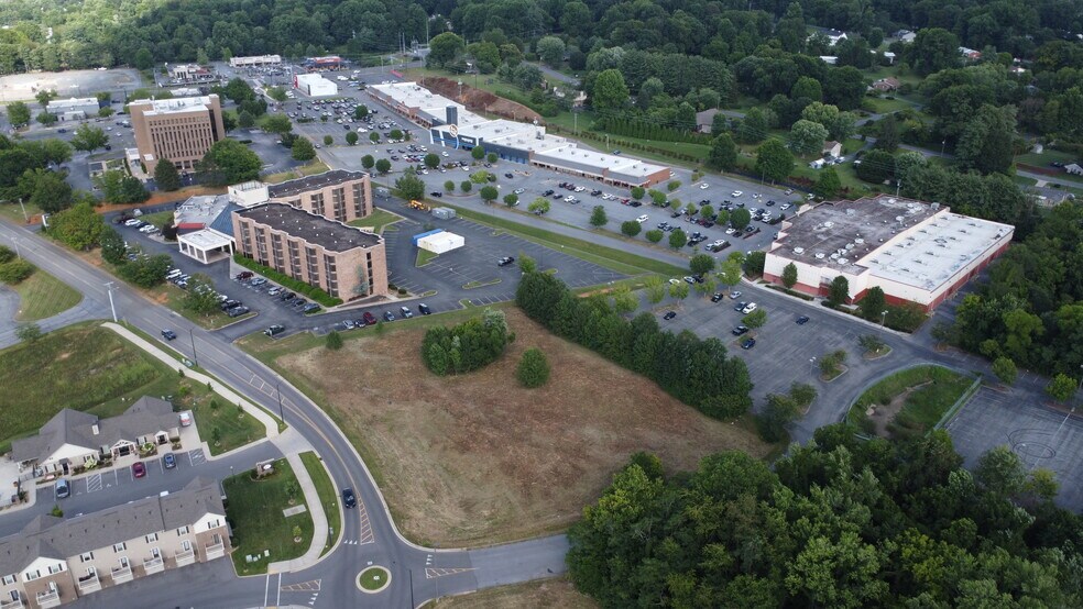 More Photos Of Mockingbird Lane and Northgate Drive, Johnson City Land For Sale