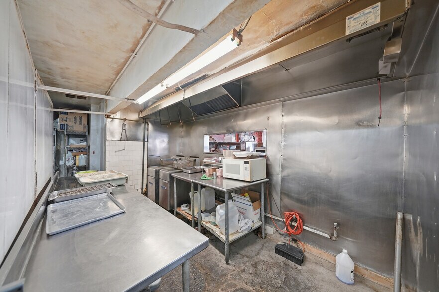 More Photos Of , Los Angeles Unknown For Sale