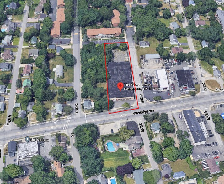 More Photos Of 164 Waverly Ave, Patchogue Storefront For Lease