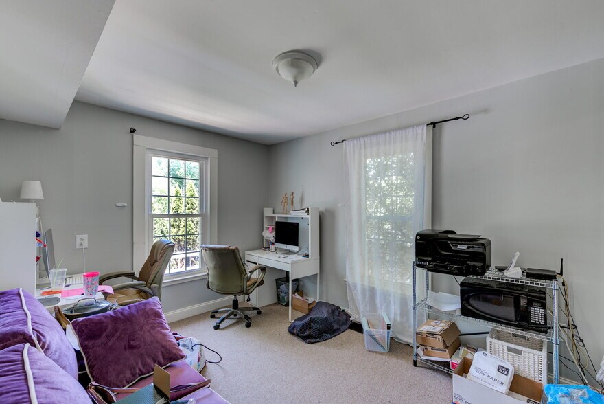 More Photos Of 9430 Main Ave, Cincinnati General Retail For Sale