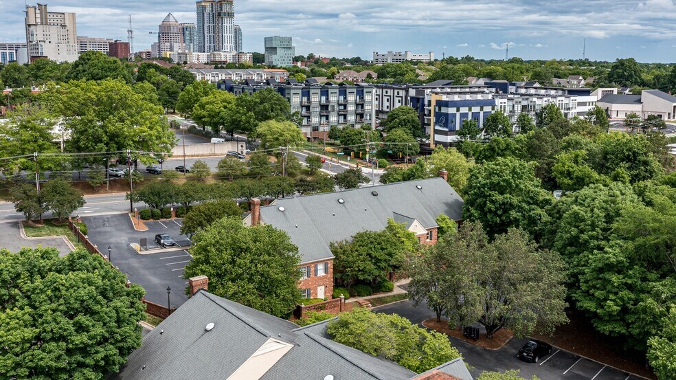 More Photos Of 216 N Mcdowell St, Charlotte Office For Lease