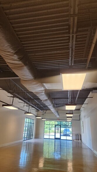 More Photos Of 920 Peachtree Pky, Cumming Storefront Retail Office For Lease