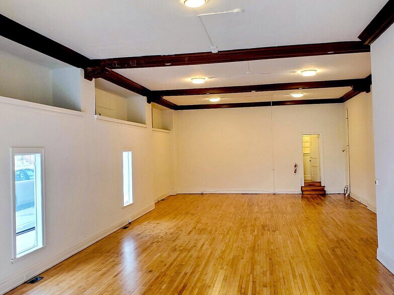 More Photos Of 201 S George St, York Apartments For Sale