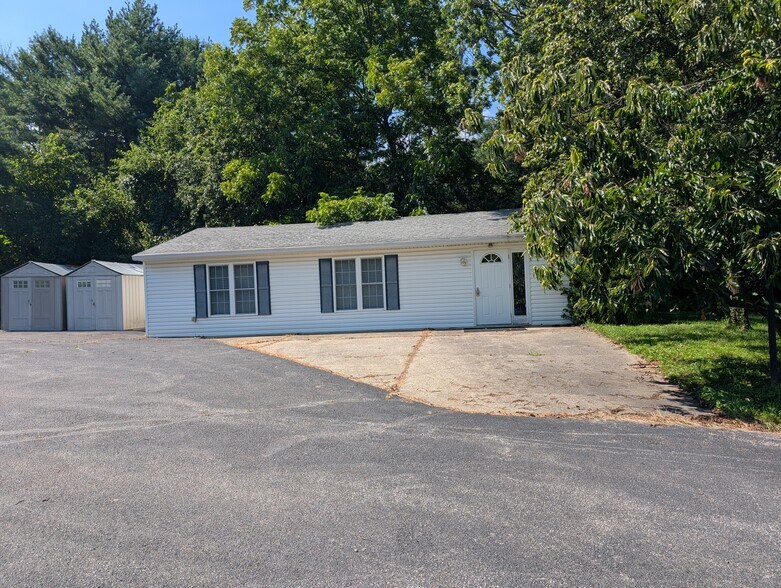 More Photos Of 2210 Tucker Station Rd, Louisville Rehabilitation Center For Sale