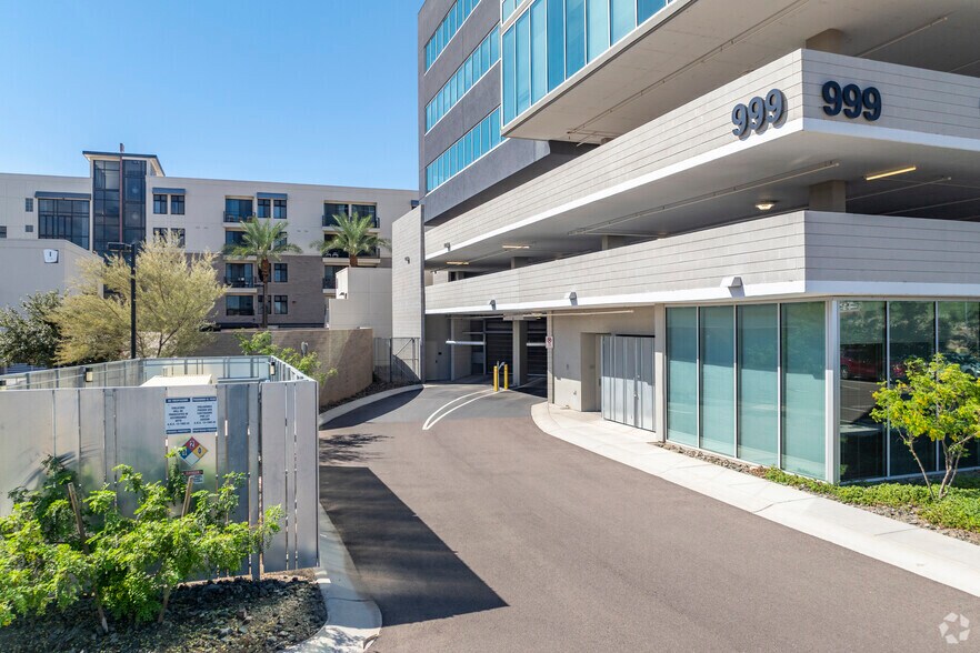 More Photos Of 999 E Playa Del Norte, Tempe Office For Lease