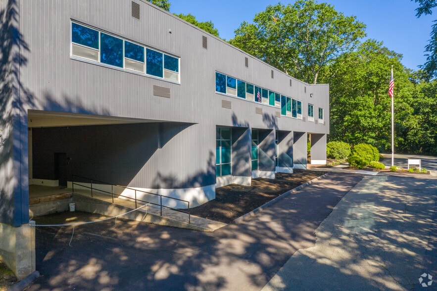 More Photos Of 100 Summit St, Peabody Office For Sale