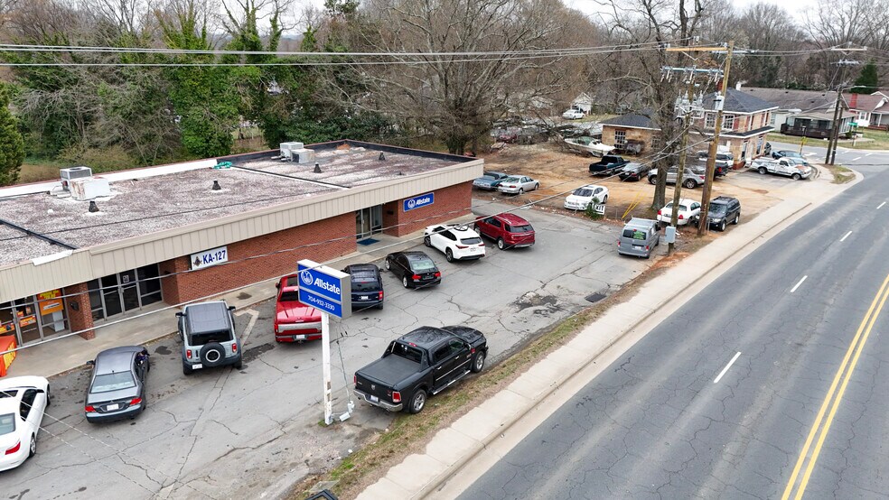 More Photos Of 1509-1525 Dale Earnhardt Blvd, Kannapolis Office For Sale