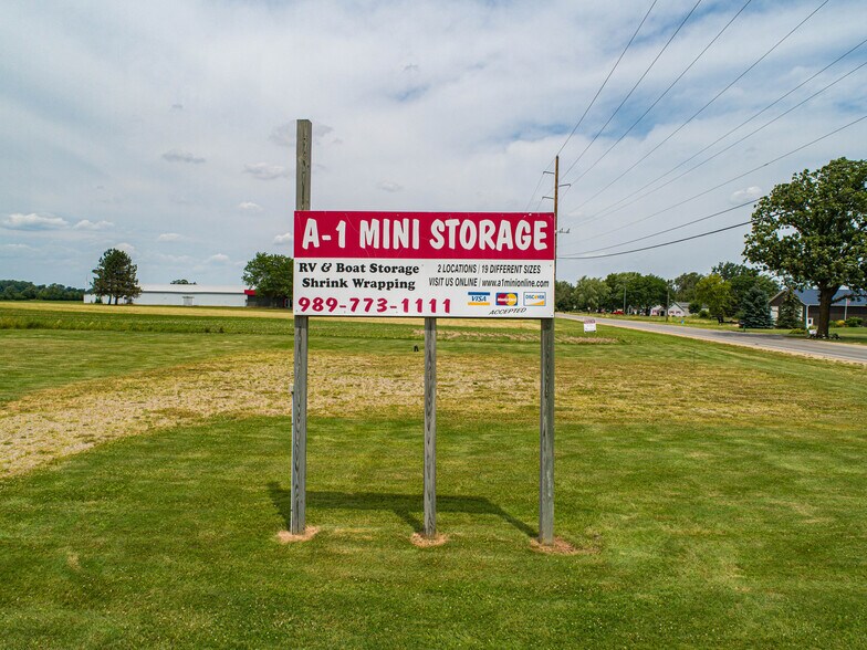 More Photos Of 1067 N Mission Rd, Mount Pleasant Self Storage For Sale