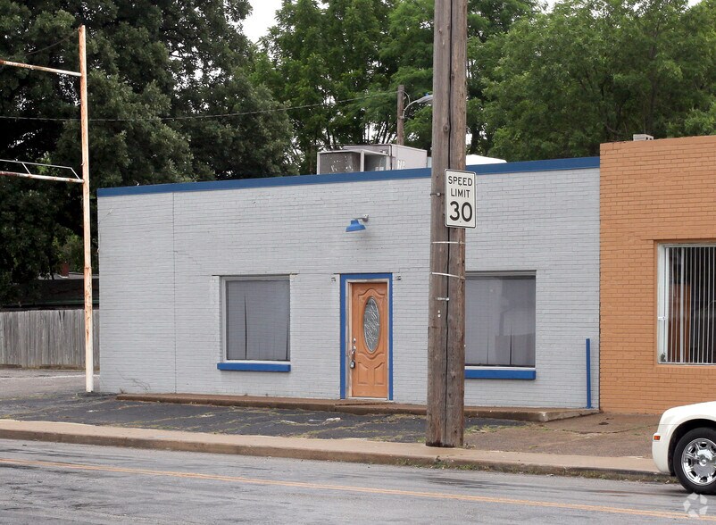 More Photos Of 471 S Ritter Ave, Indianapolis Warehouse For Sale