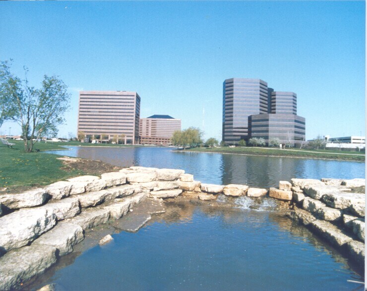 Primary Photo Of 1 Pierce Pl, Itasca Unknown For Lease