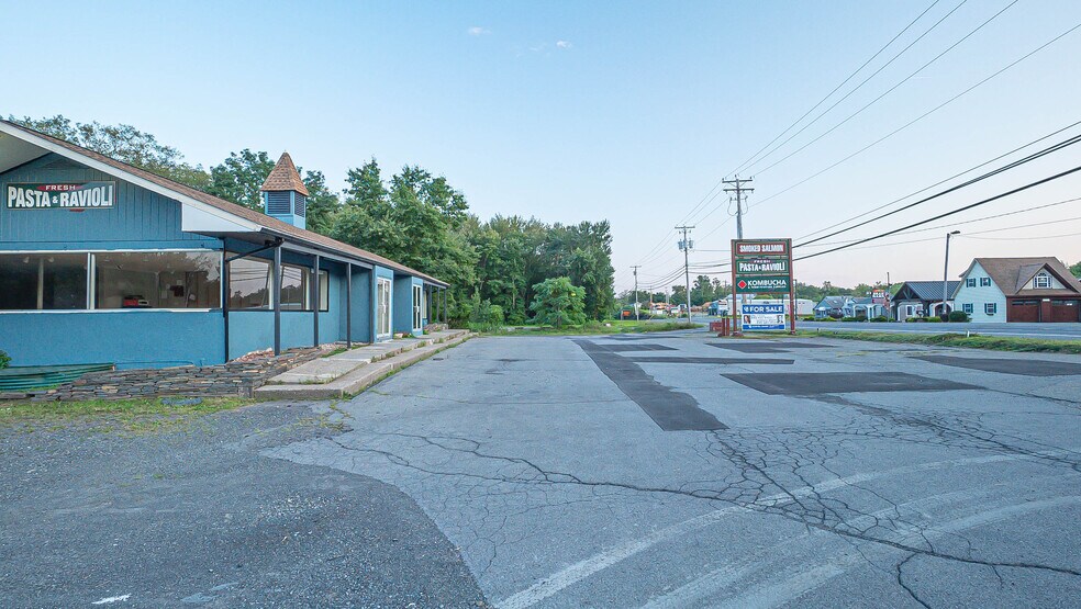 More Photos Of 906 Rt-28, Kingston Restaurant For Sale