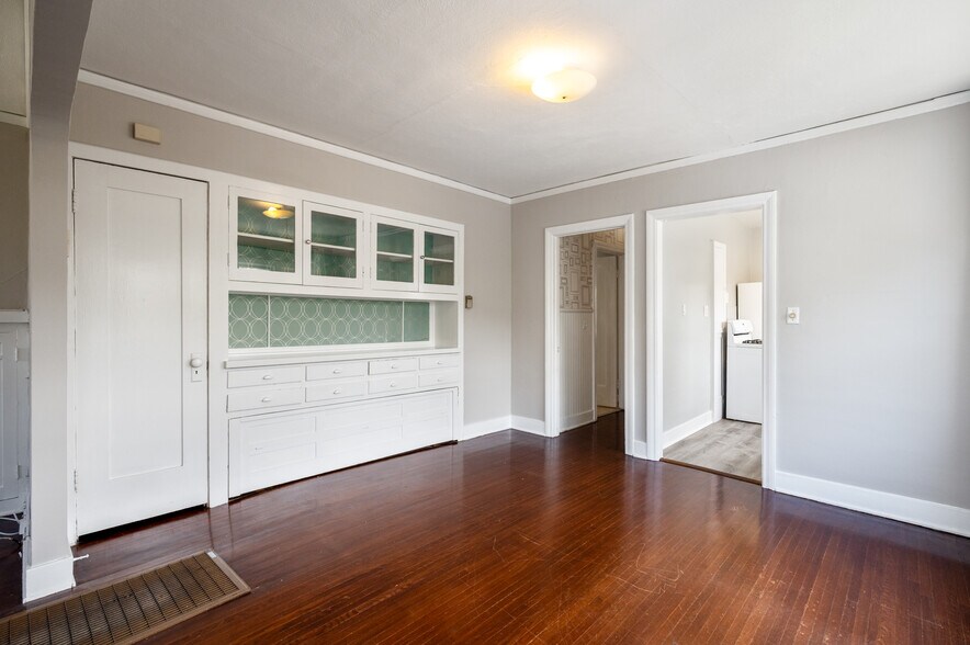 More Photos Of 1620 California Ave, Santa Monica Apartments For Sale
