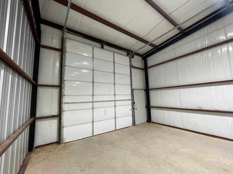 More Photos Of 4571 US Highway 69, Denison Industrial For Lease