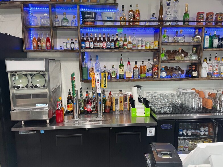 More Photos Of 313 FM 1103, Cibolo Freestanding For Lease