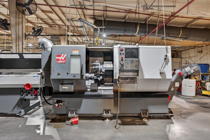 More Photos Of 310 Pennington Dr, Paris Manufacturing For Sale