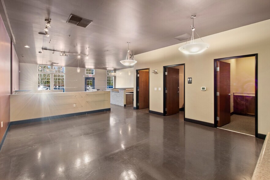 More Photos Of 20512 SW Roy Rogers Rd, Sherwood Multifamily For Sale