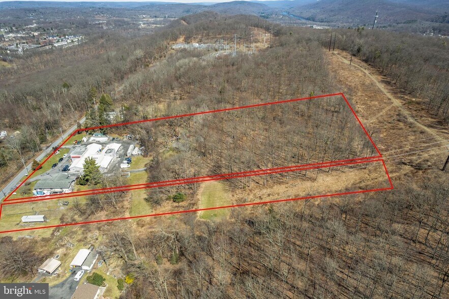 More Photos Of 3154 Godfrey Ridge Dr, Stroudsburg Apartments For Sale