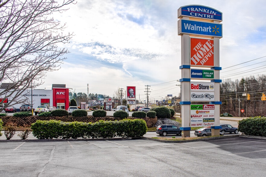 More Photos Of 911 Highway 321 N, Lenoir City Unknown For Lease