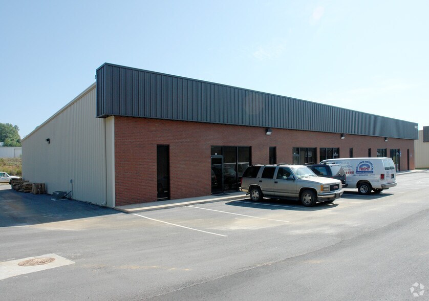 More Photos Of 60 Chamisa Rd, Covington Unknown For Lease