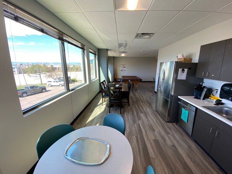 More Photos Of 8620 Wolff Ct, Westminster Office For Lease