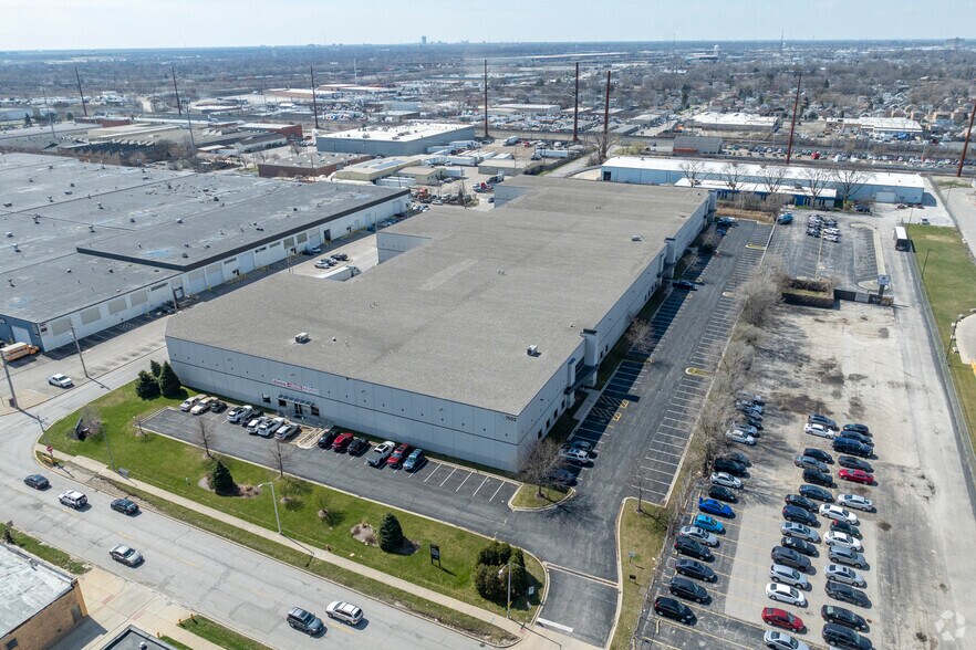 More Photos Of 1502 N 25th Ave, Melrose Park Manufacturing For Lease